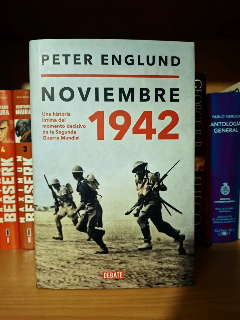 Libro Noviembre 1942 de Peter Englund - 1