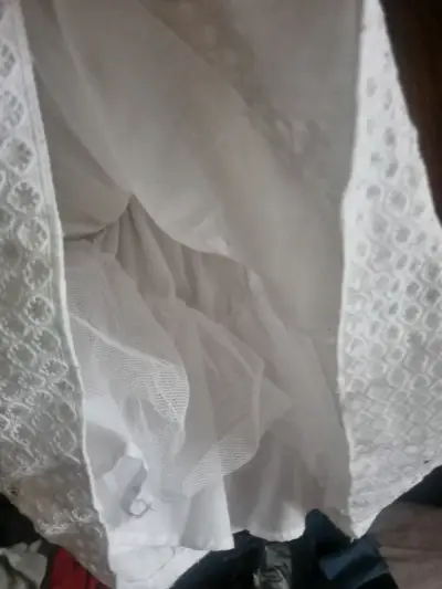 Vestido de niña elegante con flores y lazo - miniatura 5