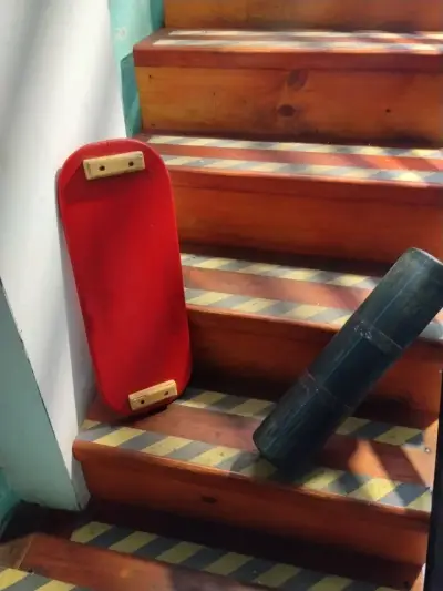 Tabla de equilibrio de madera con diseño floral - miniatura 3