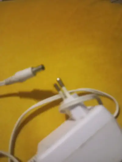 Cargador / Transformador Adaptador 9V 400mA (Blanc - miniatura 2
