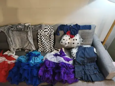 Lote de ropa de niña y niño nueva - miniatura 2