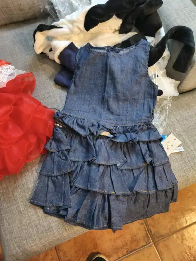 Lote de ropa de niña y niño nueva - miniatura 3