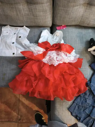 Lote de ropa de niña y niño nueva - miniatura 4