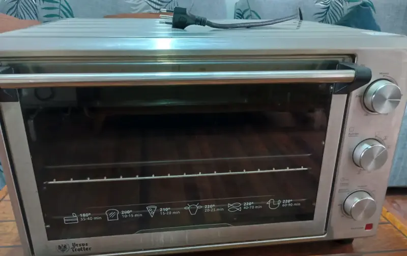Horno eléctrico Ursus Trotter modelo UT-BACKOFEN60 - 2