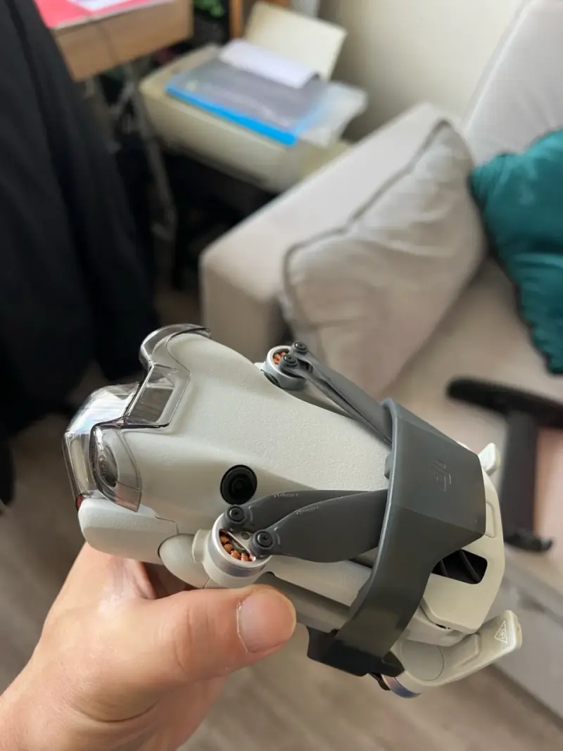 Drone DJI Mini 4 Pro Combo Fly More - 5