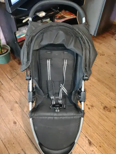 Coche de bebé plegable Britax negro - miniatura 2