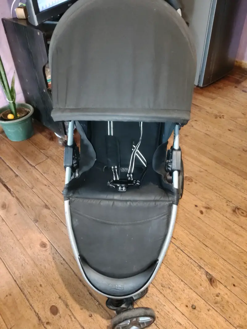 Coche de bebé plegable Britax negro - 3