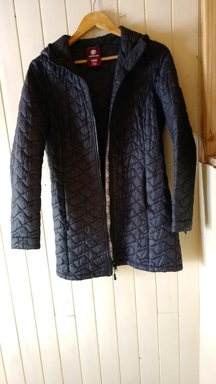 Abrigo acolchado negro para mujer Mountain Gear - 1
