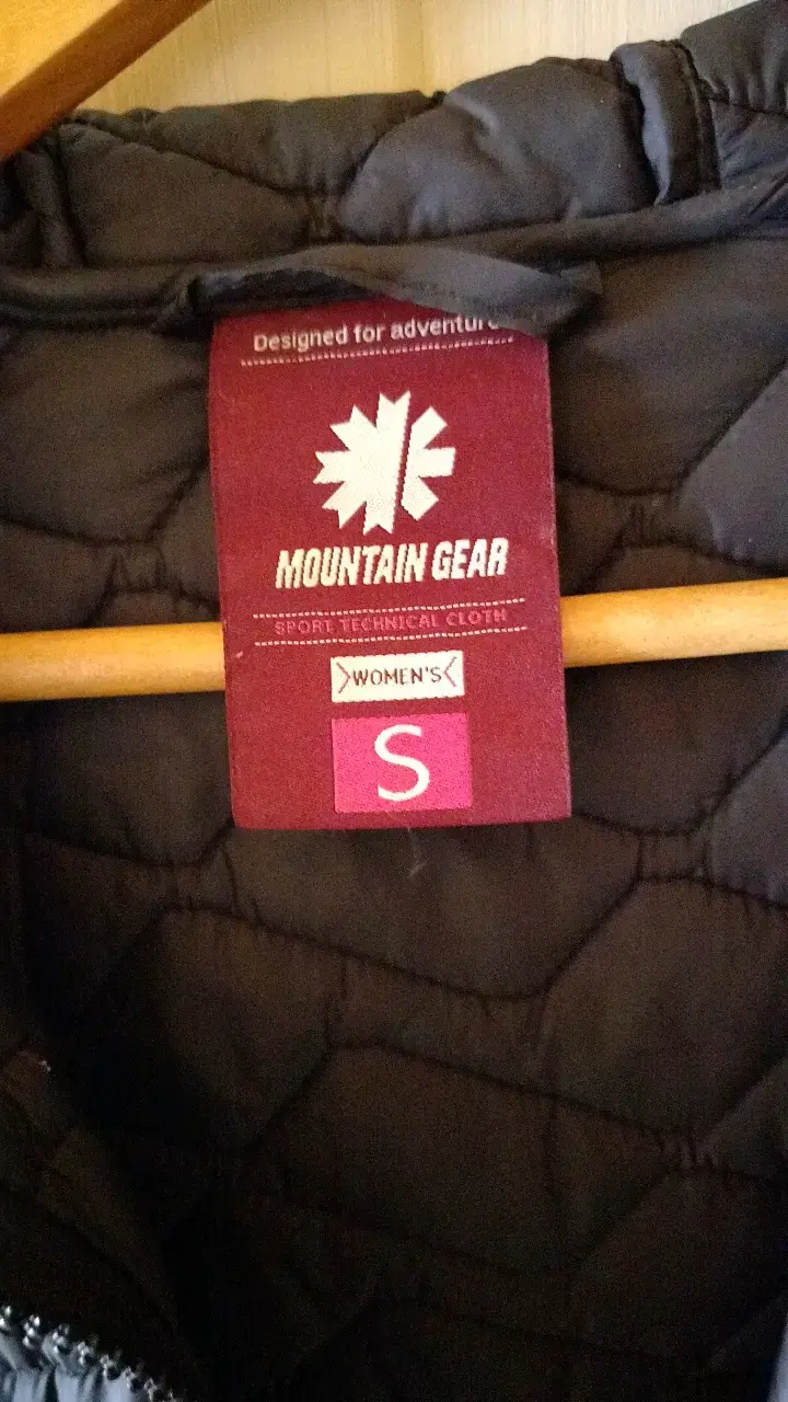 Abrigo acolchado negro para mujer Mountain Gear - 2