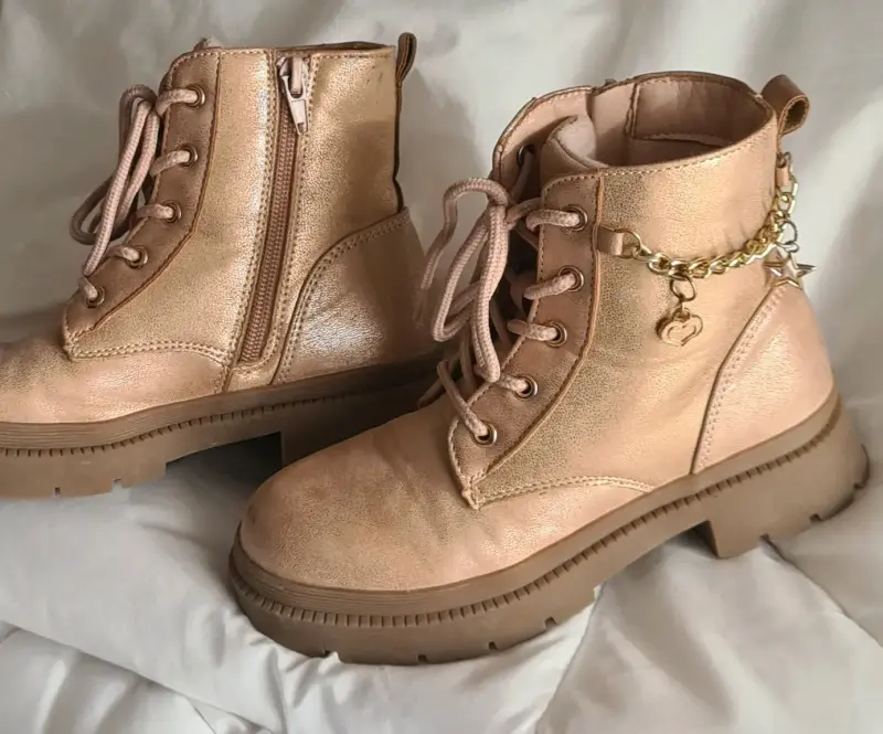 Botines de niña rosa dorado. Talla 31. - 1