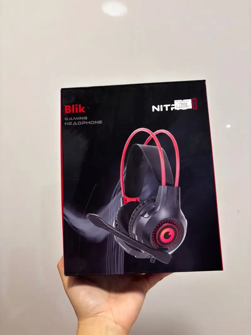 Audífonos gaming Blik Nitro con micrófono