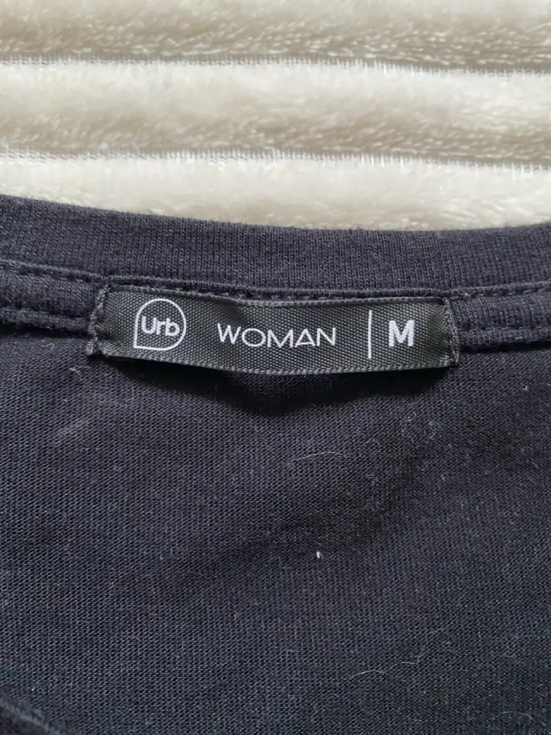 Polera negra con nudo para mujer talla M - 3