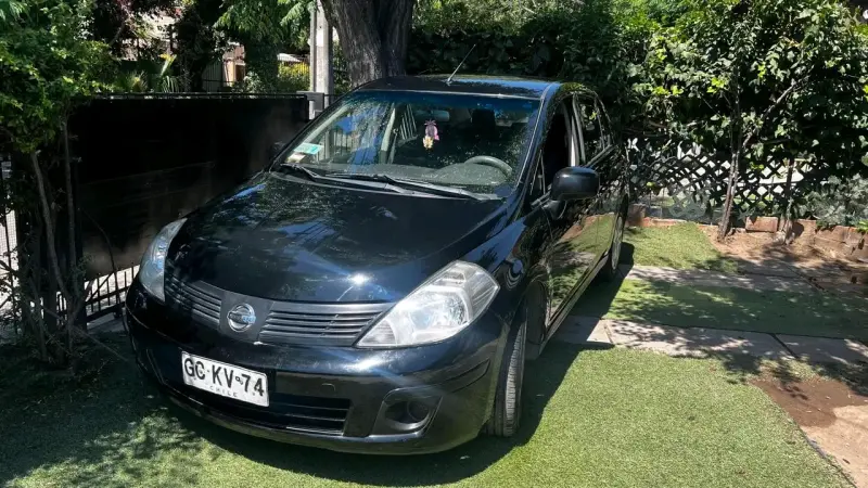 Nissan Tiida 2014, buen estado, Siempre Particular - 1