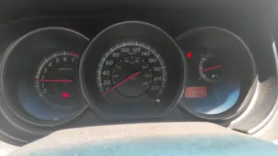 Nissan Tiida 2014, buen estado, Siempre Particular - miniatura 6