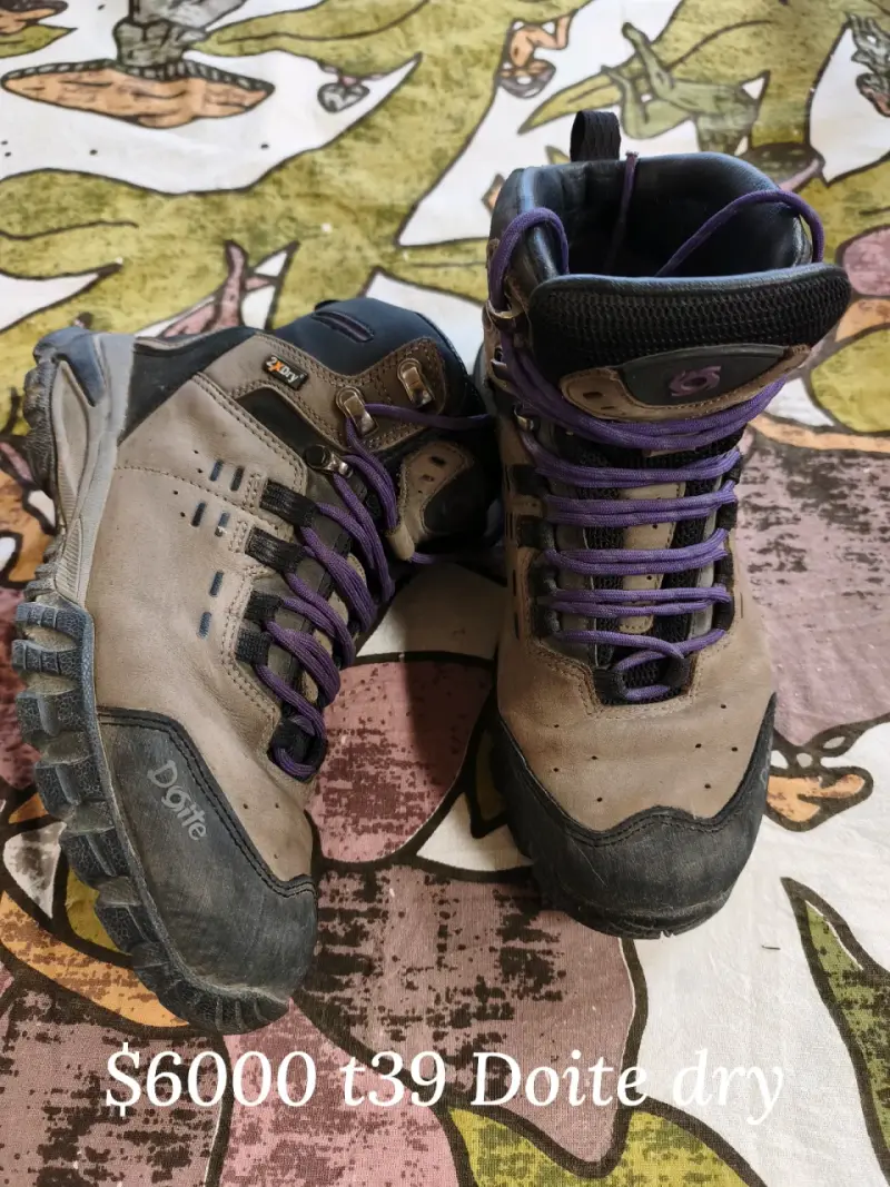 Botas de trekking Doite Dry impermeables talla 39