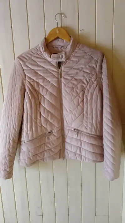 Chaqueta acolchada beige FSP talla L - miniatura 1