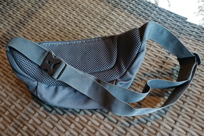 Banano deportiva gris Head con múltiples bolsillos - 2