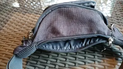 Banano deportiva gris Head con múltiples bolsillos - miniatura 6