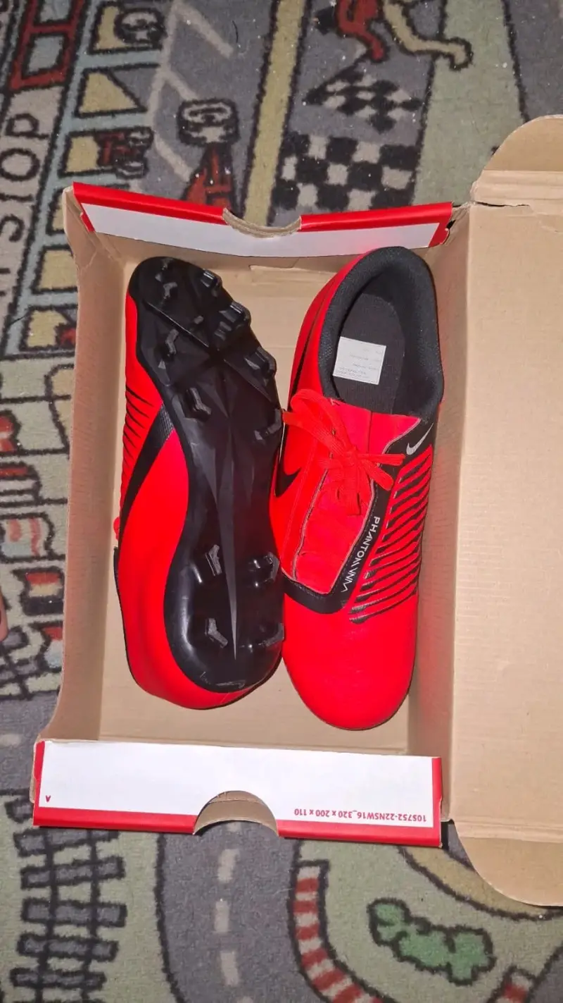 Botines de fútbol Nike Phantom Venom rojos - 1
