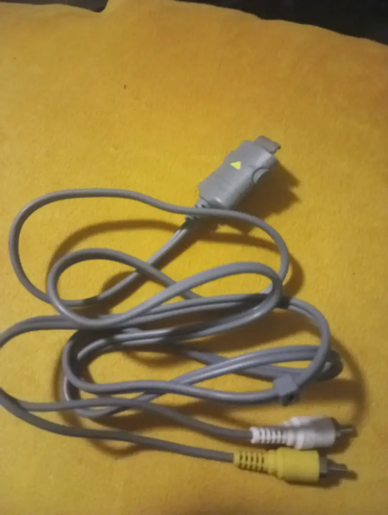 Cable Audio y Video RCA para Cámara Samsung - 1