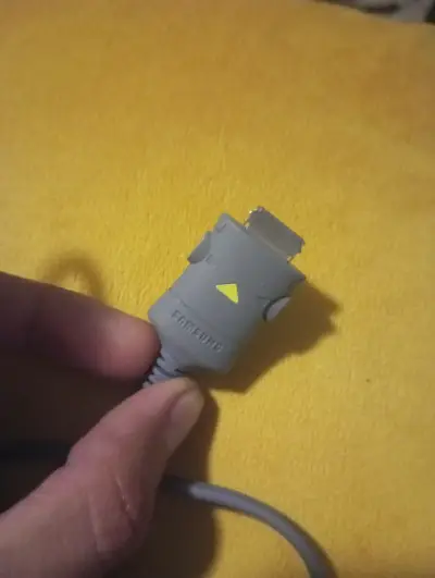 Cable Audio y Video RCA para Cámara Samsung - miniatura 2