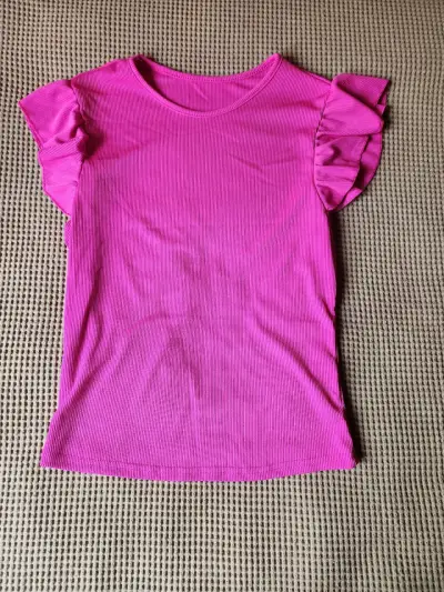 Polera fucsia con volantes en mangas - miniatura 2