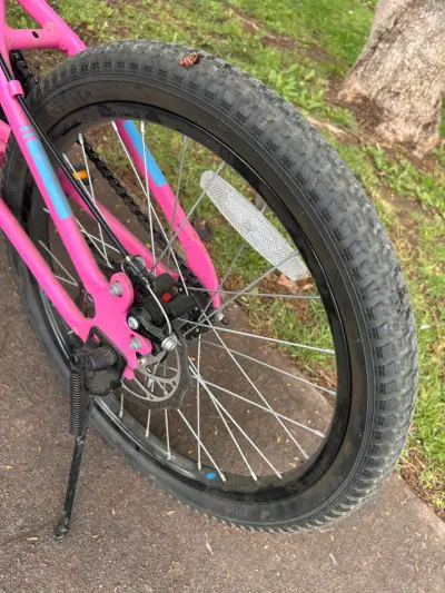 Bicicleta infantil Chipmunk Explorer rosa y azul - miniatura 4