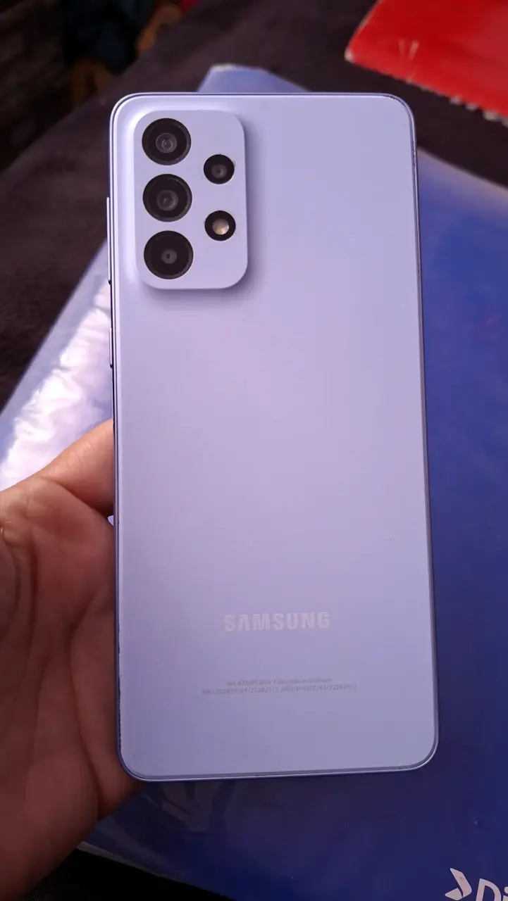 Samsung Galaxy A33 5G en buen estado - 2