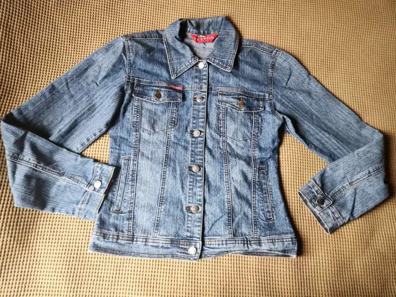 Chaqueta de mezclilla azul para mujer - 1