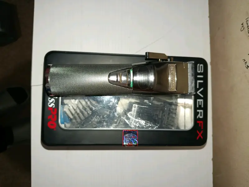 Máquina de cortar cabello Babyliss Pro Silver FX