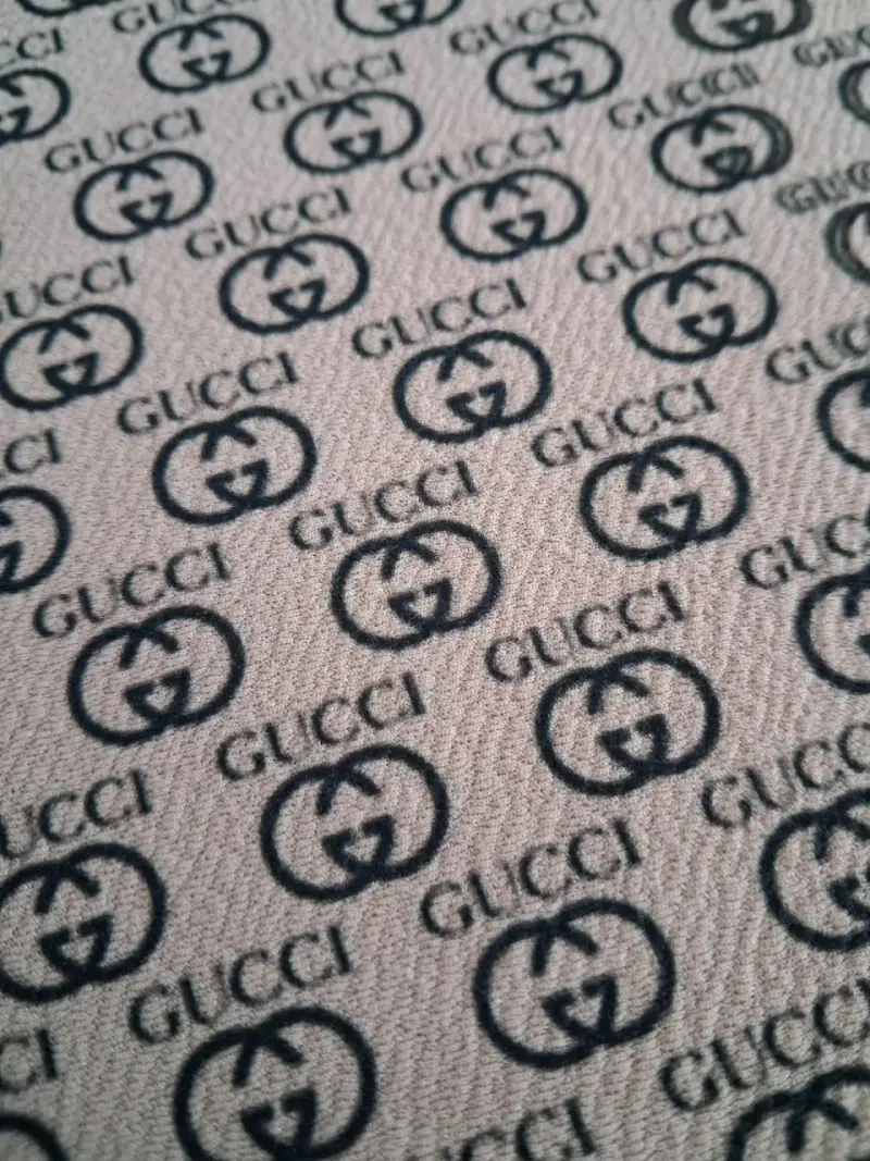 Tela estampada Gucci beige y negro - 2