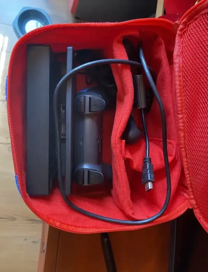 Nintendo Switch V2 - 6