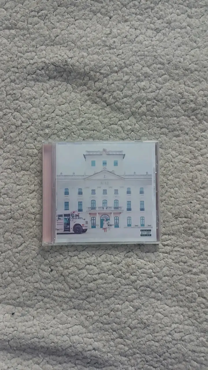 CD álbum K-12 de Melanie Martinez - 1