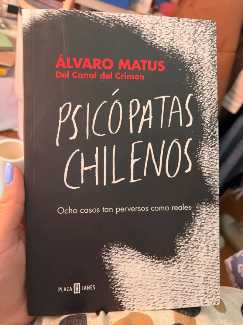 Libro Psicópatas Chilenos de Álvaro Matus
