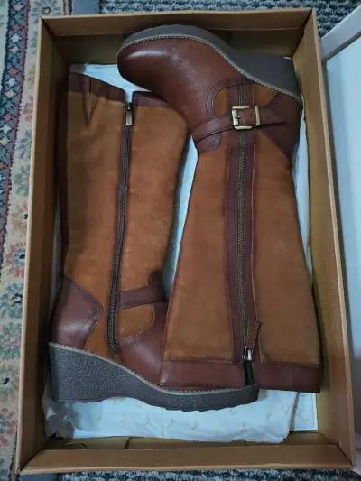 Botas de cuero marrón con plataforma y cierre lateral - miniatura 1