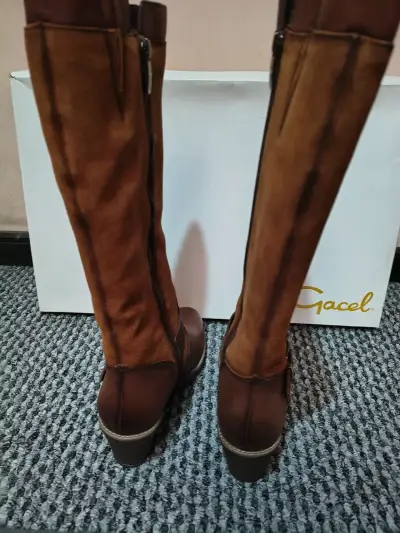 Botas de cuero marrón con plataforma y cierre lateral - miniatura 4