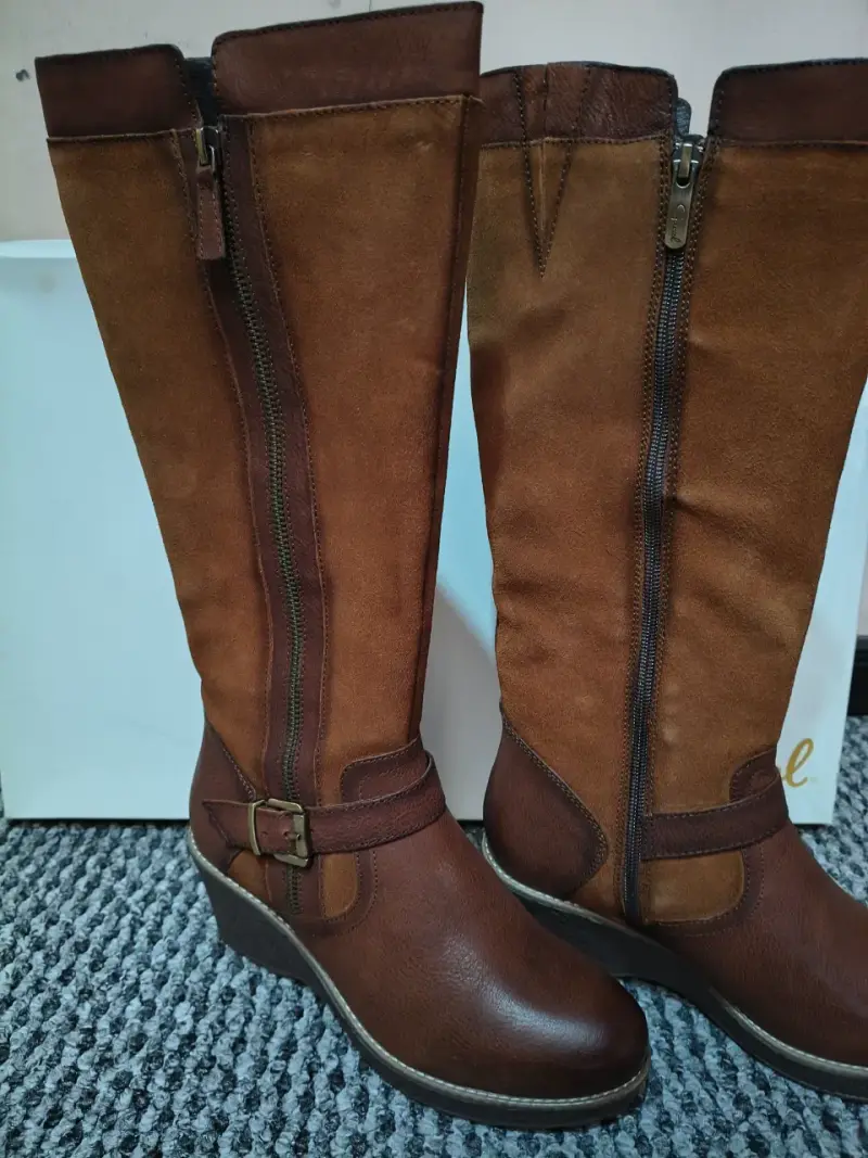 Botas de cuero marrón con plataforma y cierre lateral - 5
