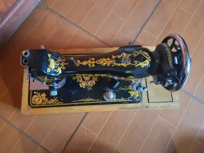 Máquina de Coser Antigüa Pfaff 50 Decorada - miniatura 5
