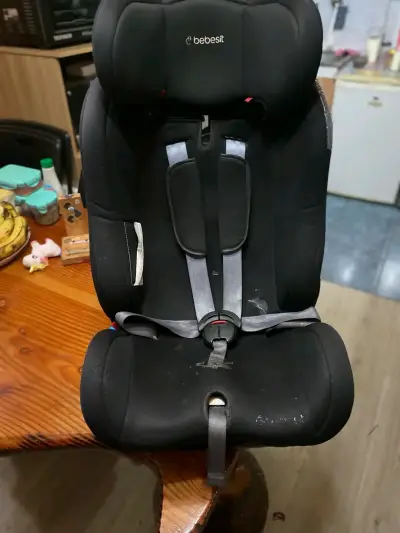 Silla de Auto Bebesit Negra para Bebé - miniatura 2