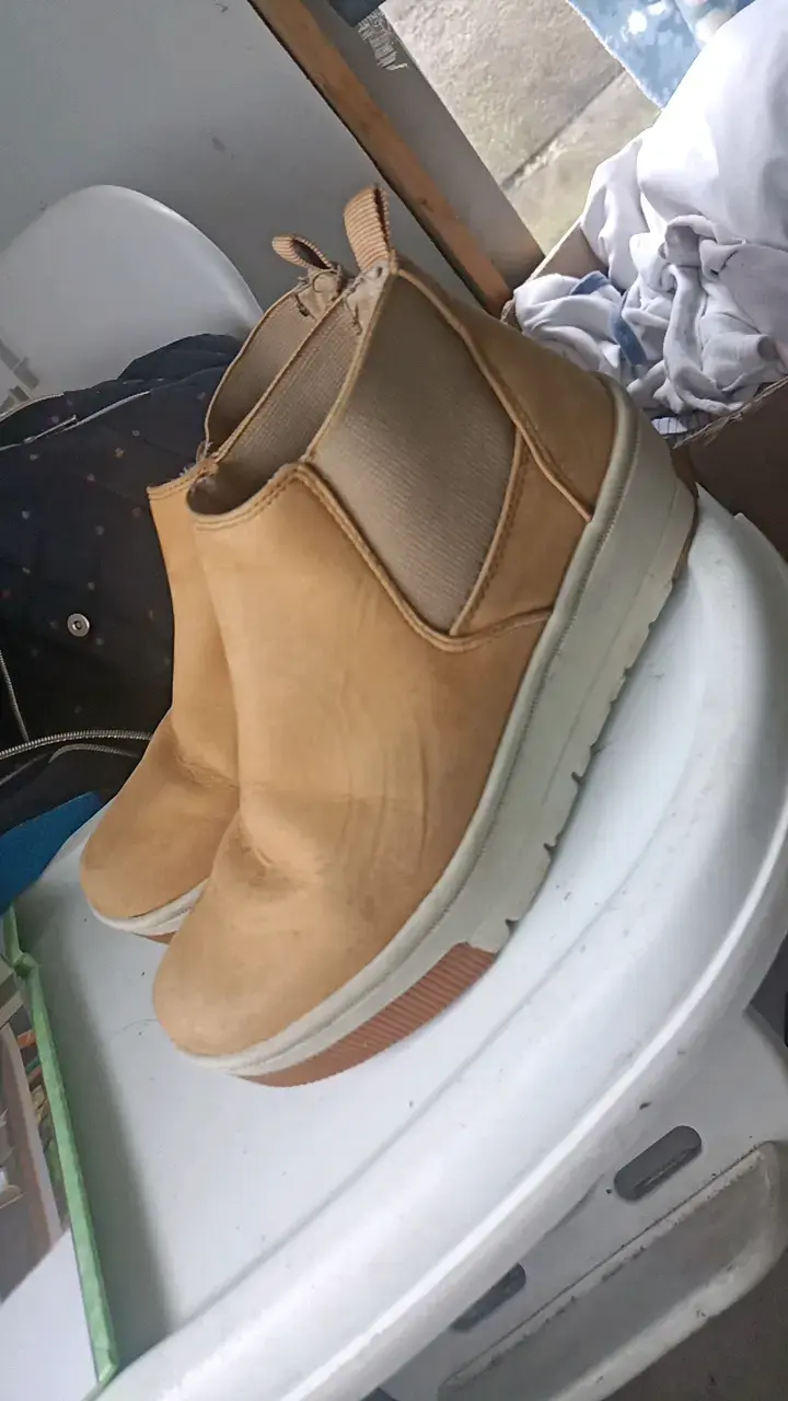 Botines de cuero beige CAT para hombre - 4