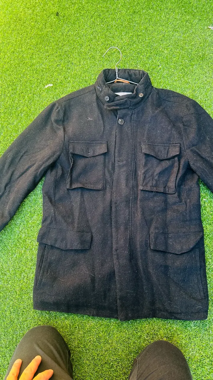 Chaqueta negra de lana para hombre