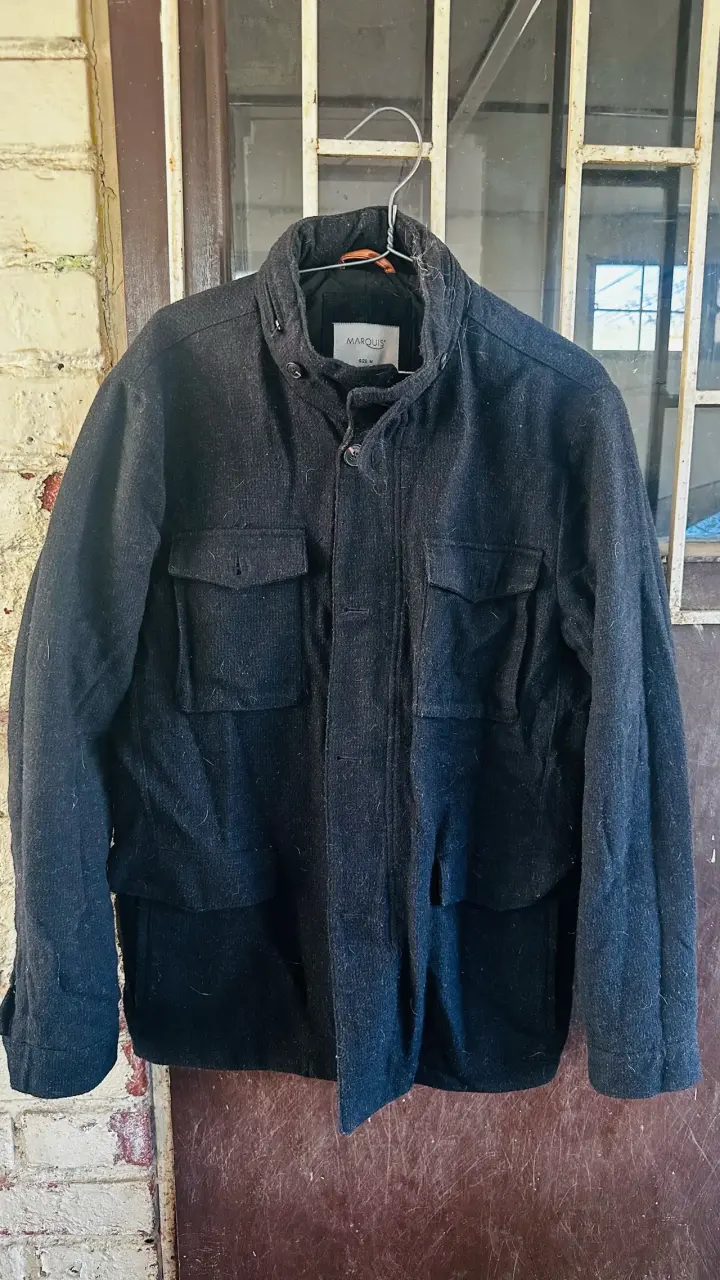 Chaqueta negra de lana para hombre - 3