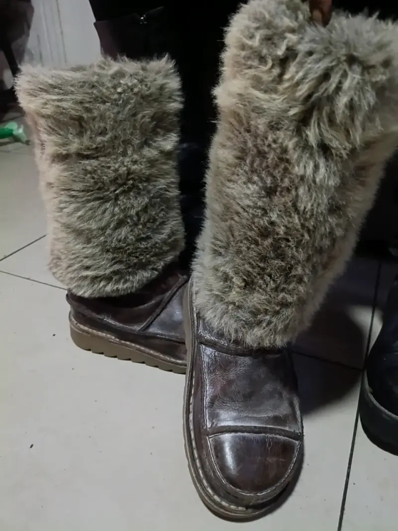 Botines de cuero gris con cordones y tacón - 3