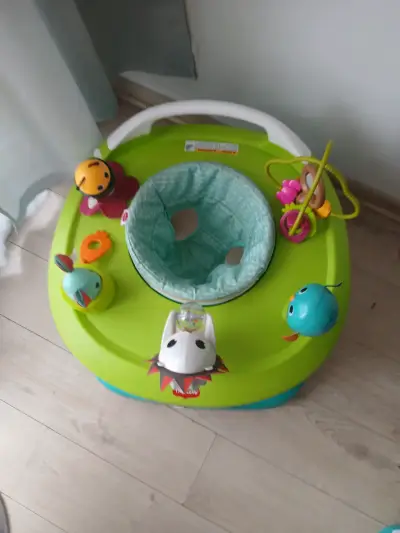 Centro de actividades para bebé Tiny Love - miniatura 2