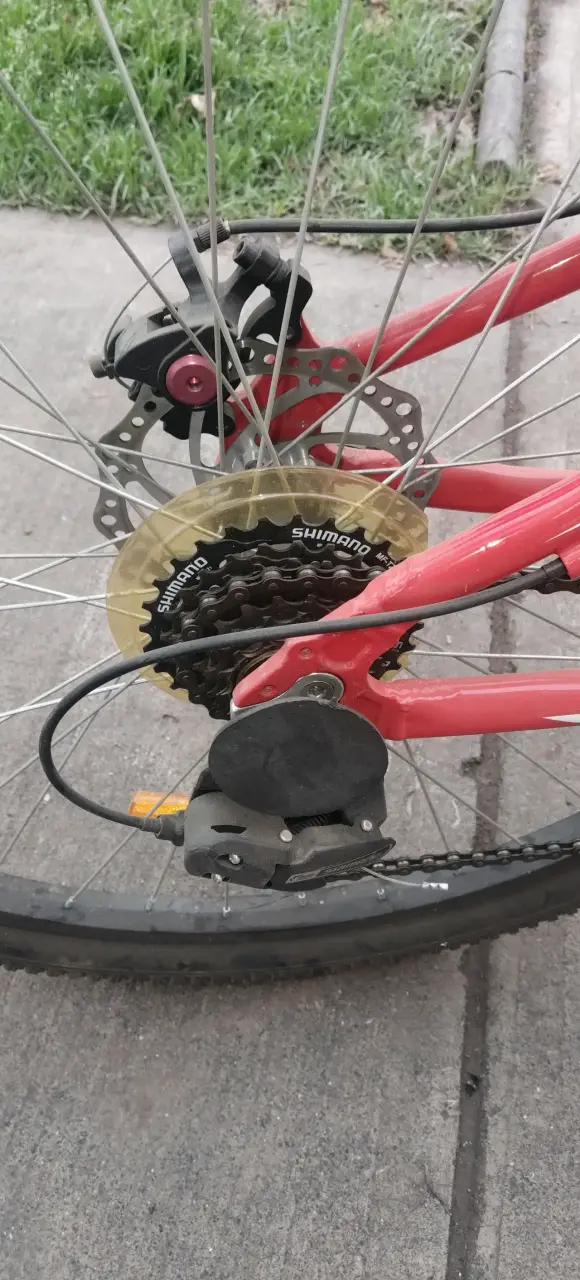 Bicicleta de montaña con cambios Shimano - 1
