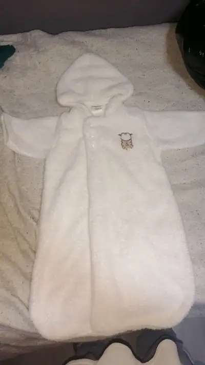 Saco de dormir para bebé blanco con capucha - miniatura 1
