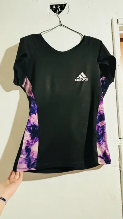 Conjunto deportivo Adidas mujer negro y morado - miniatura 2