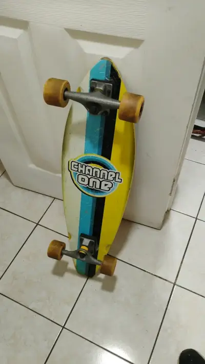 Longboard Channel One vintage en buen estado - miniatura 4