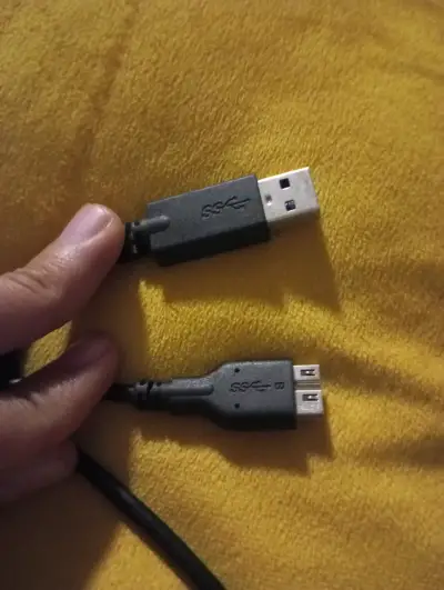 Cable USB 3.0 para Disco Duro Externo (Alta Veloci - miniatura 2