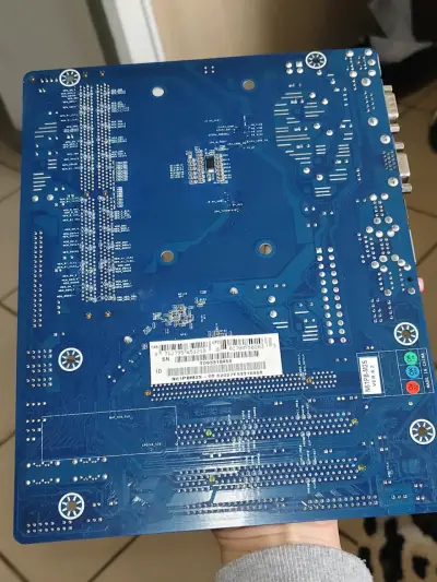 Combo Placa Biostar AM2+ y Athlon X2 4400+ 2.3 GHz - miniatura 4